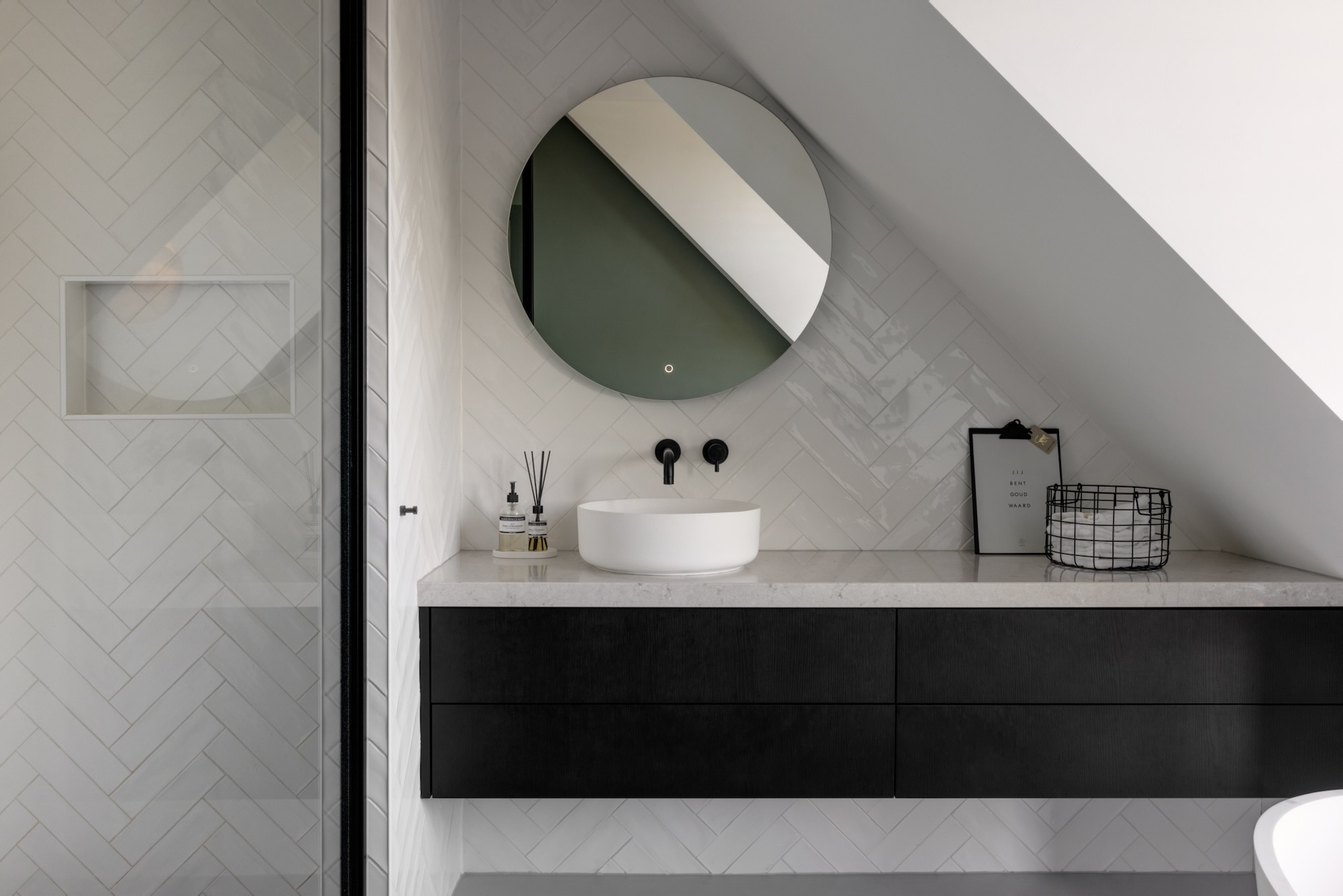 badkamer in zwart wit