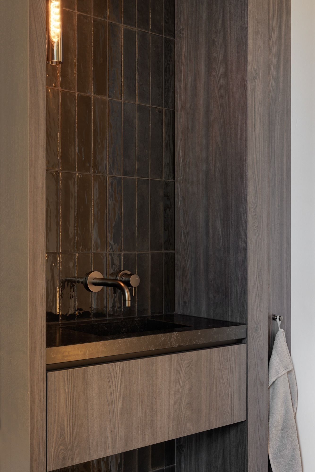 bronze look in de badkamer