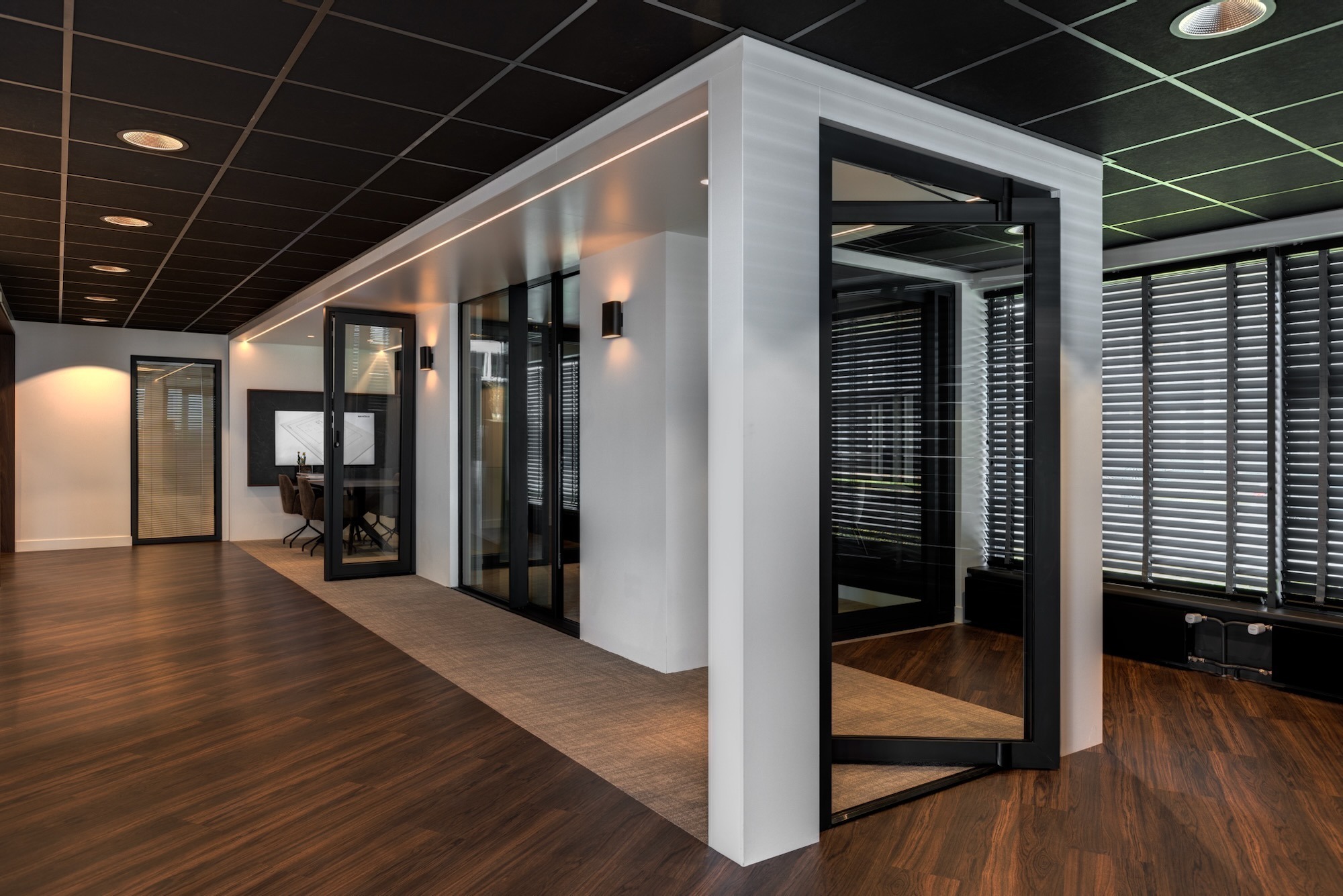 nieuw interieur showroom