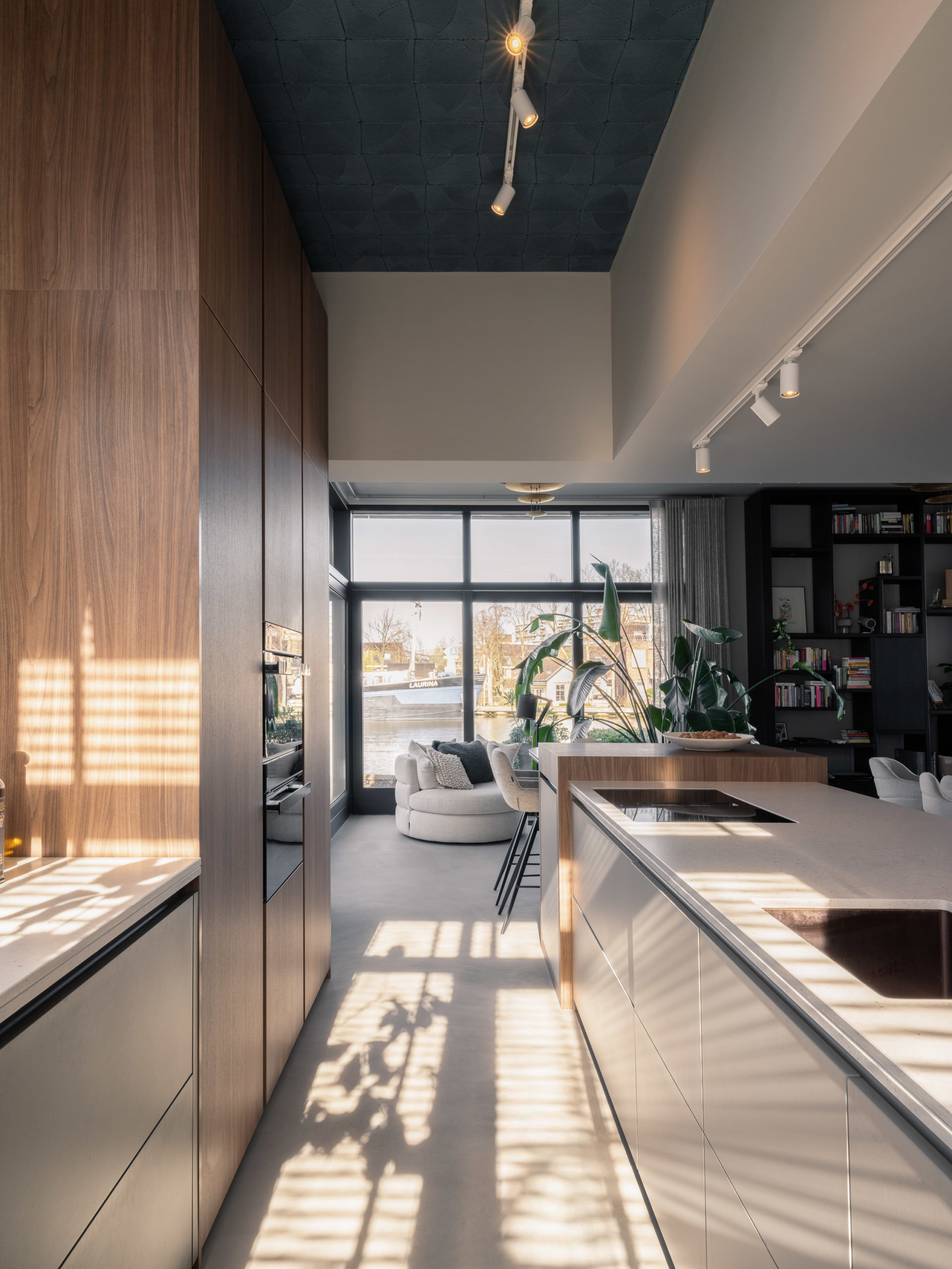The Home Factory Essentials round corner