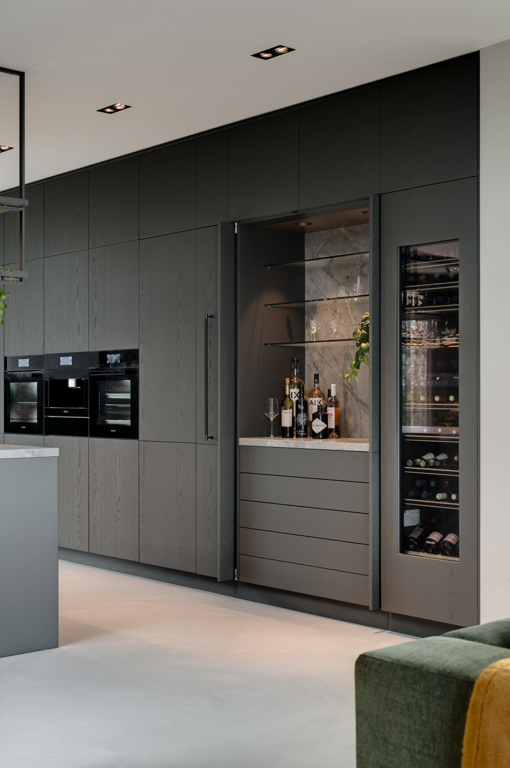 The Home Factory Essentials round corner